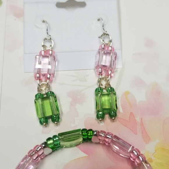 SALE! Set Memory Wire Double Strand Cuff! - Picture 3 of 3